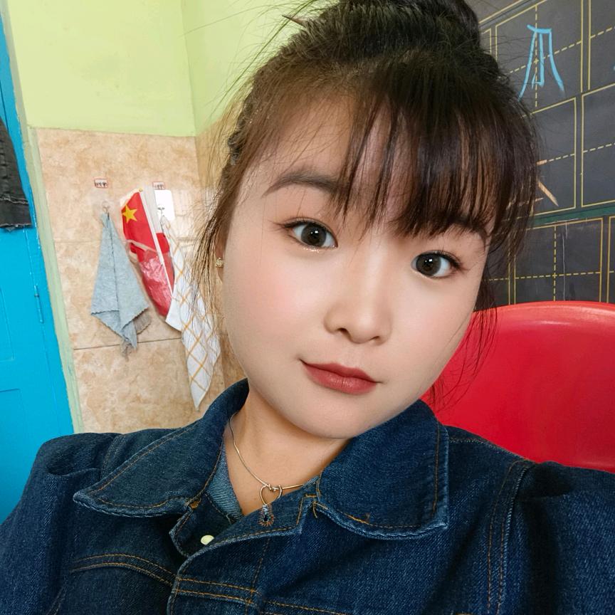 是娜娜吖~