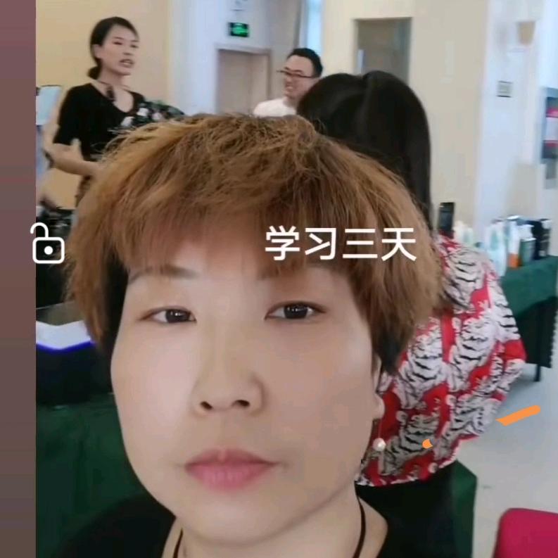 禹王峰娃理发店