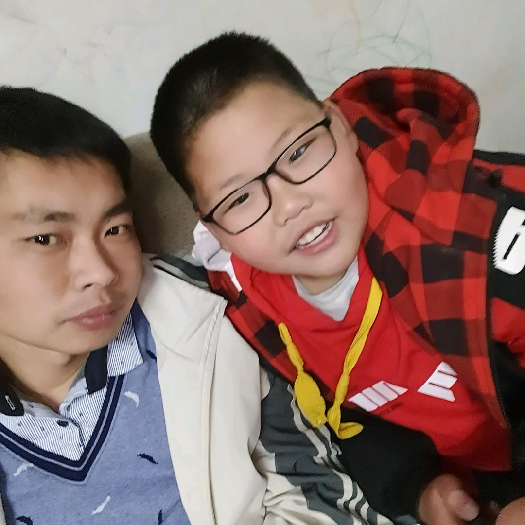 站在海边等猫的鱼