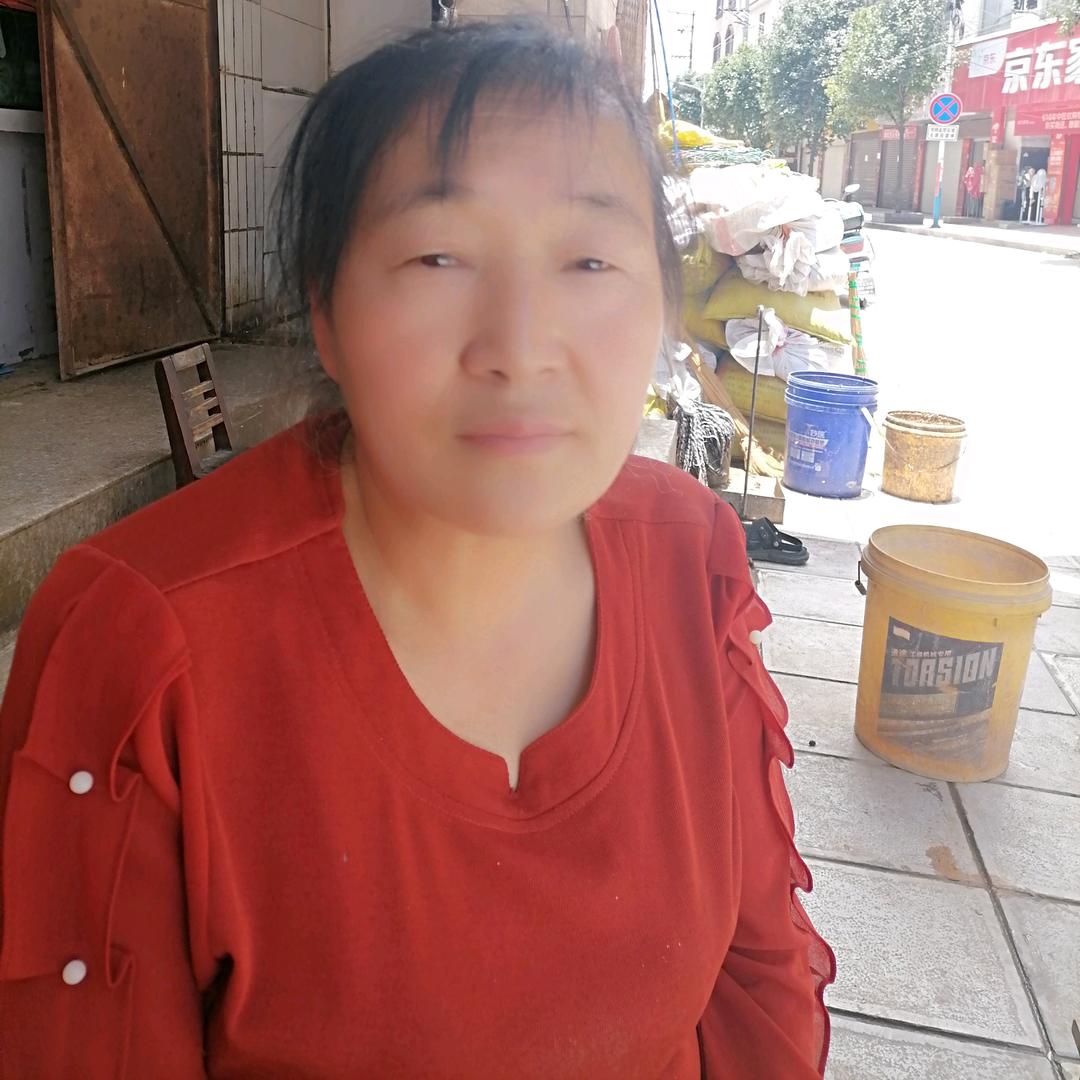 世界上最辛福的家头像