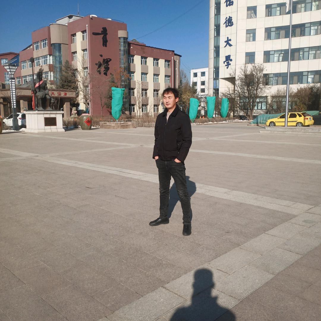 思茅区昂沁百货商行