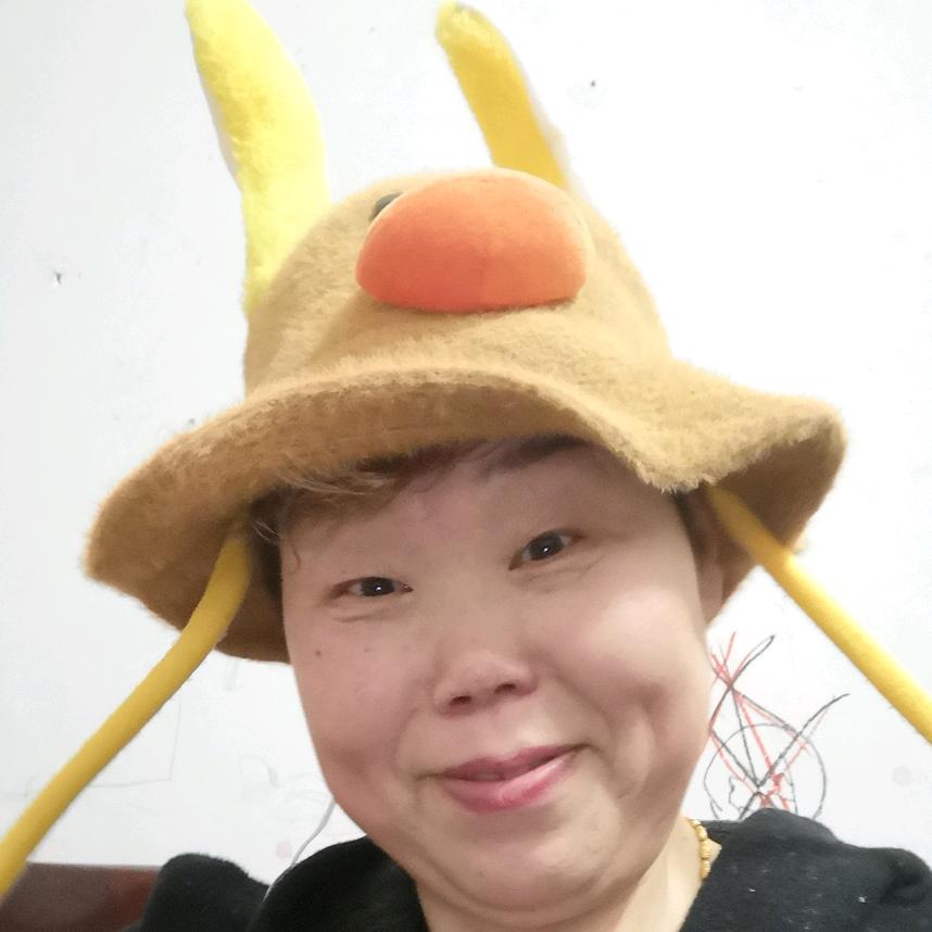 李霞