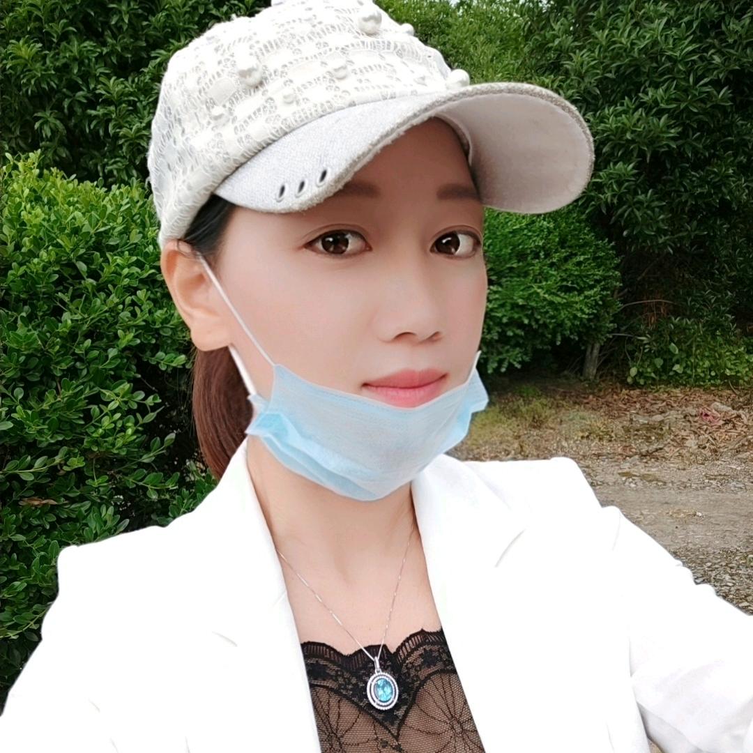 清澈明朗园艺场