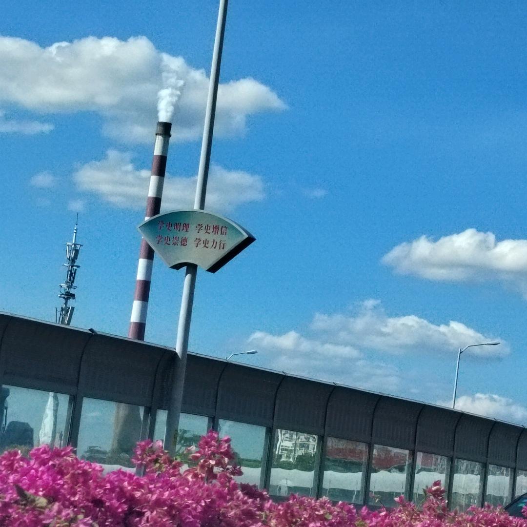 孔明明