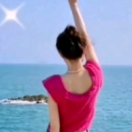 喜欢运动的伊姐