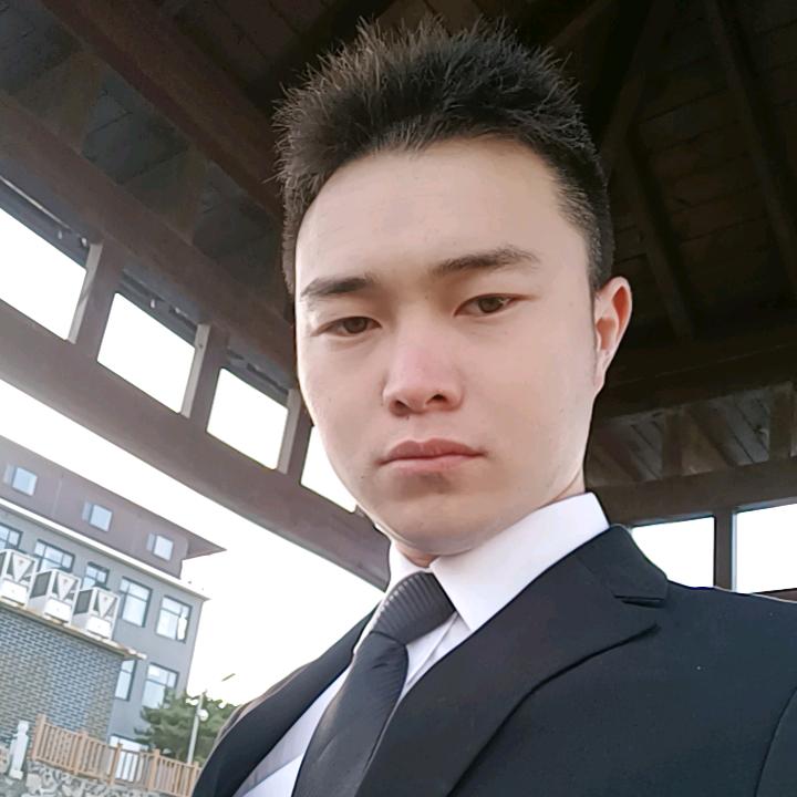 张天亮