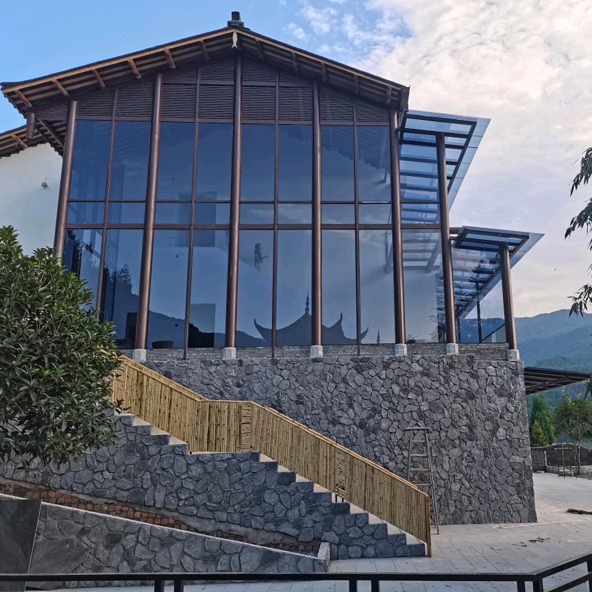 瓦屋山雅女湖诗酒年华精品民宿