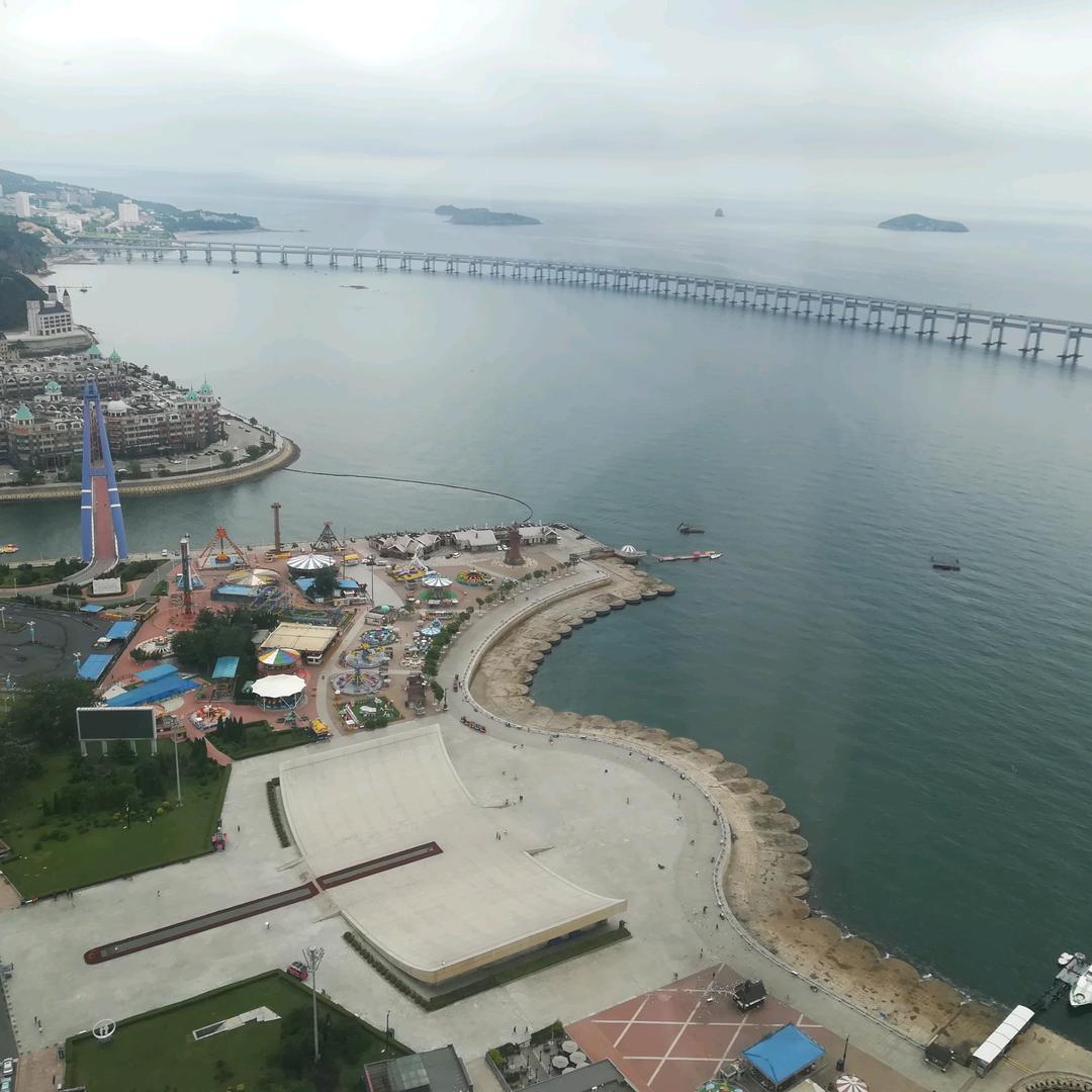 陌默