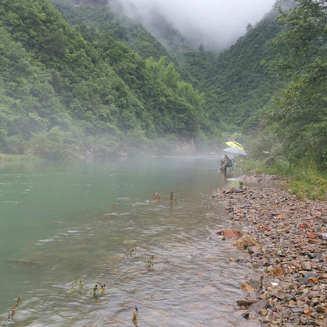 游山钓水