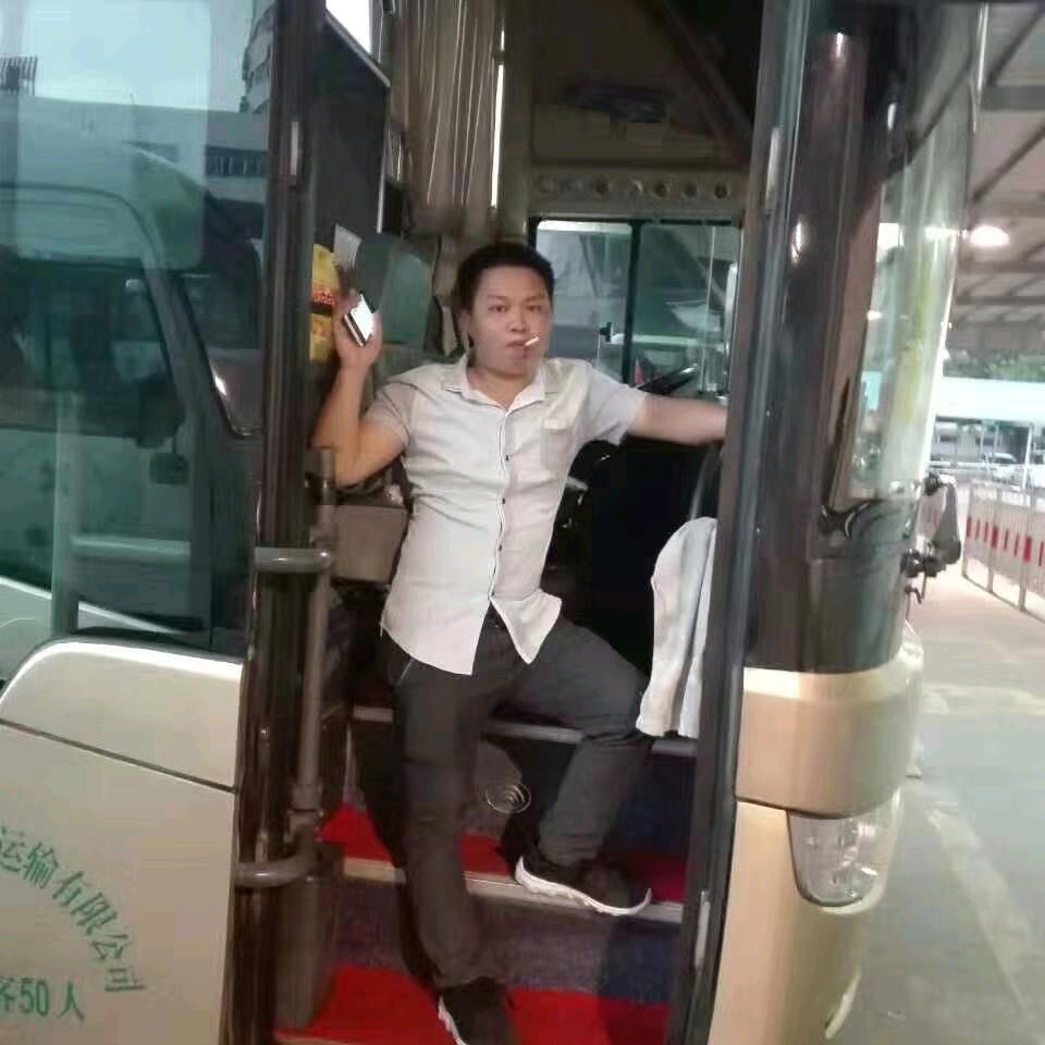 广西昭平至中山班专线车