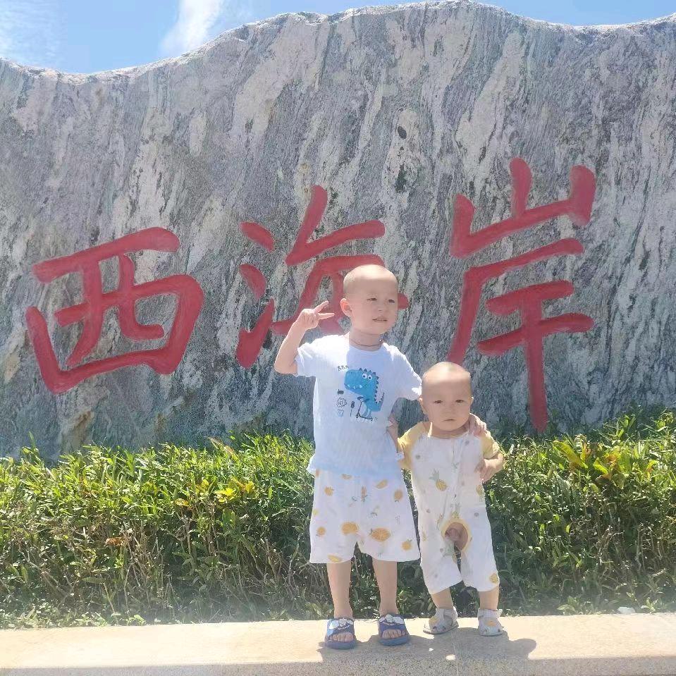提笔思，落笔念，
