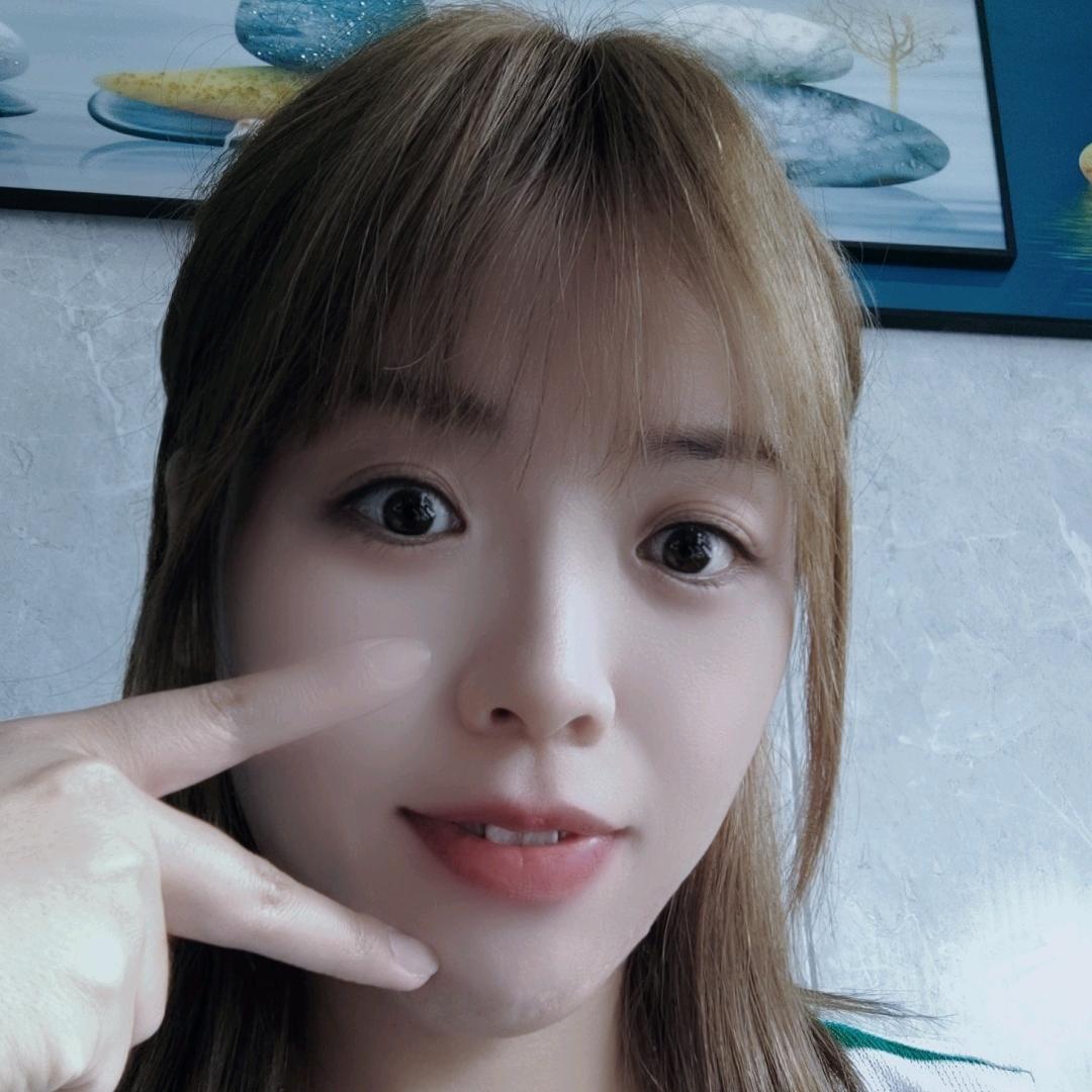 胜铭厨卫老板娘