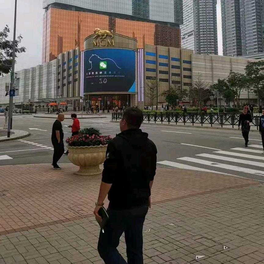 隔壁老王