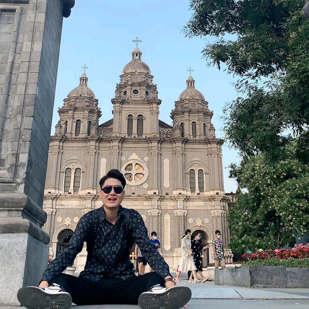 三 金 👿