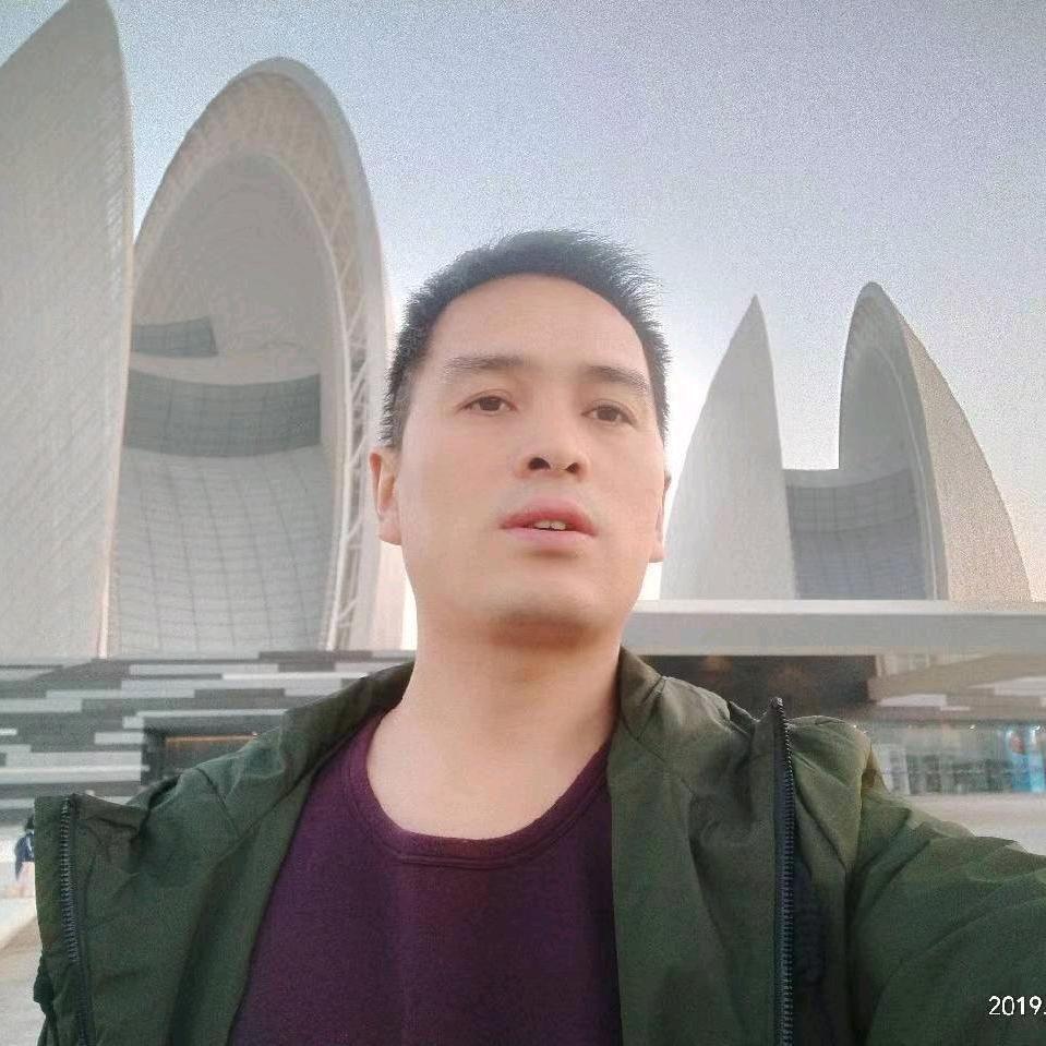 年纪不大的老王