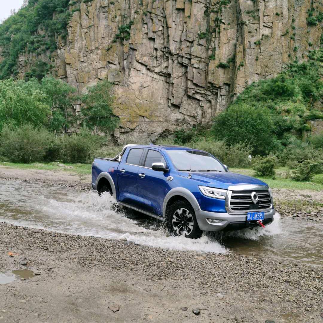 开心自驾刘哥，越野，飞刀