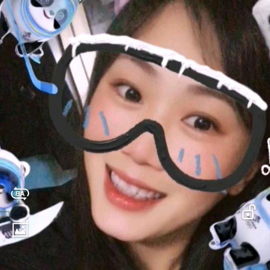 图文缝合师-小文