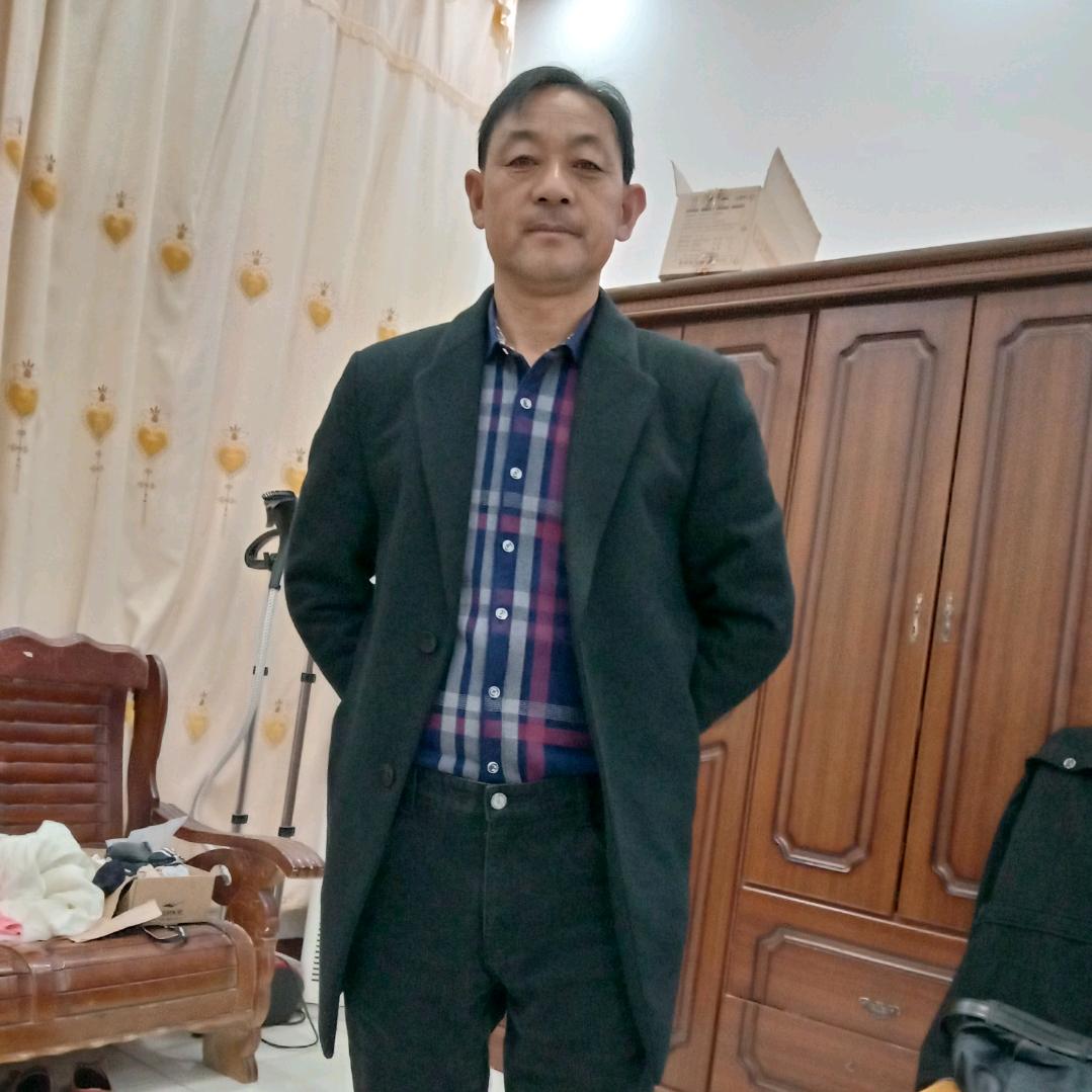 黄克柳，