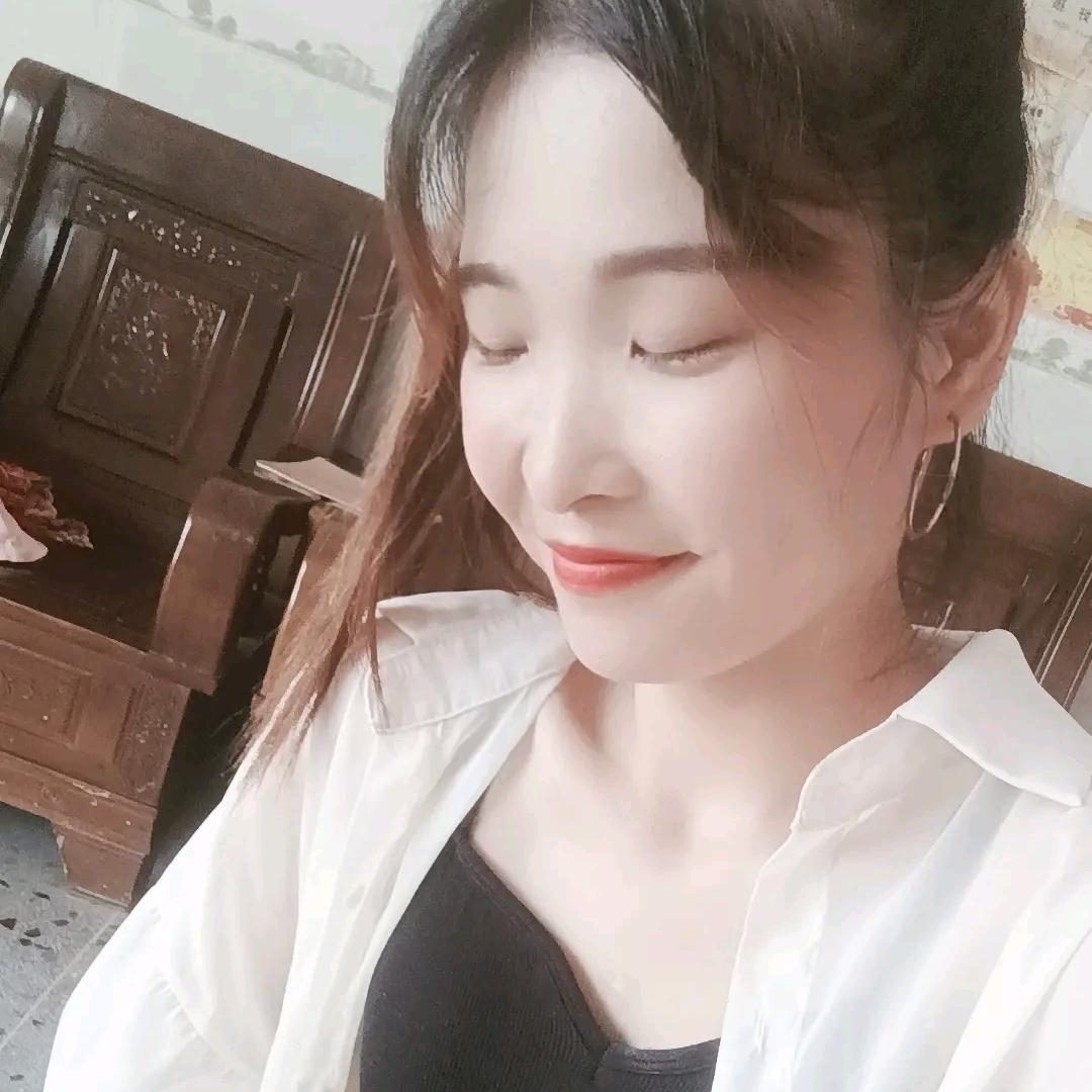 于小姐（养殖巴马香猪）