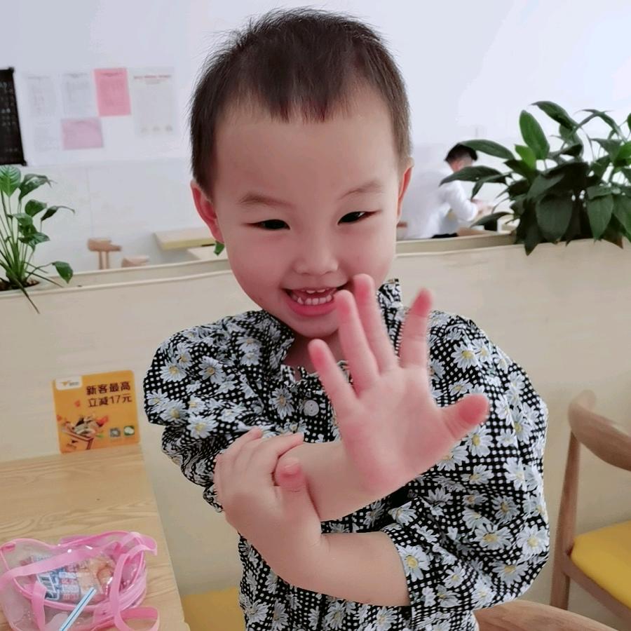 胥少