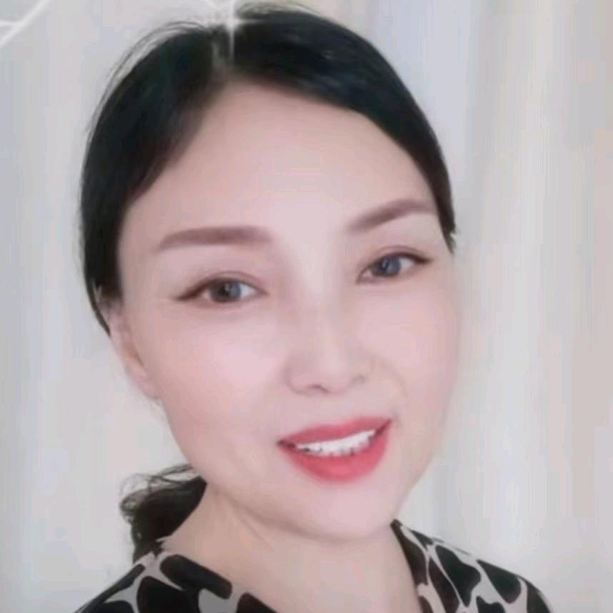 霞姐 下午2:50开播