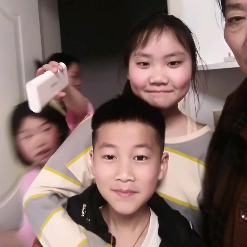 潘天芳