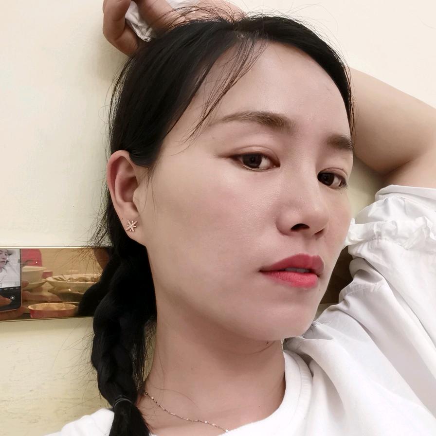 静静的🎤