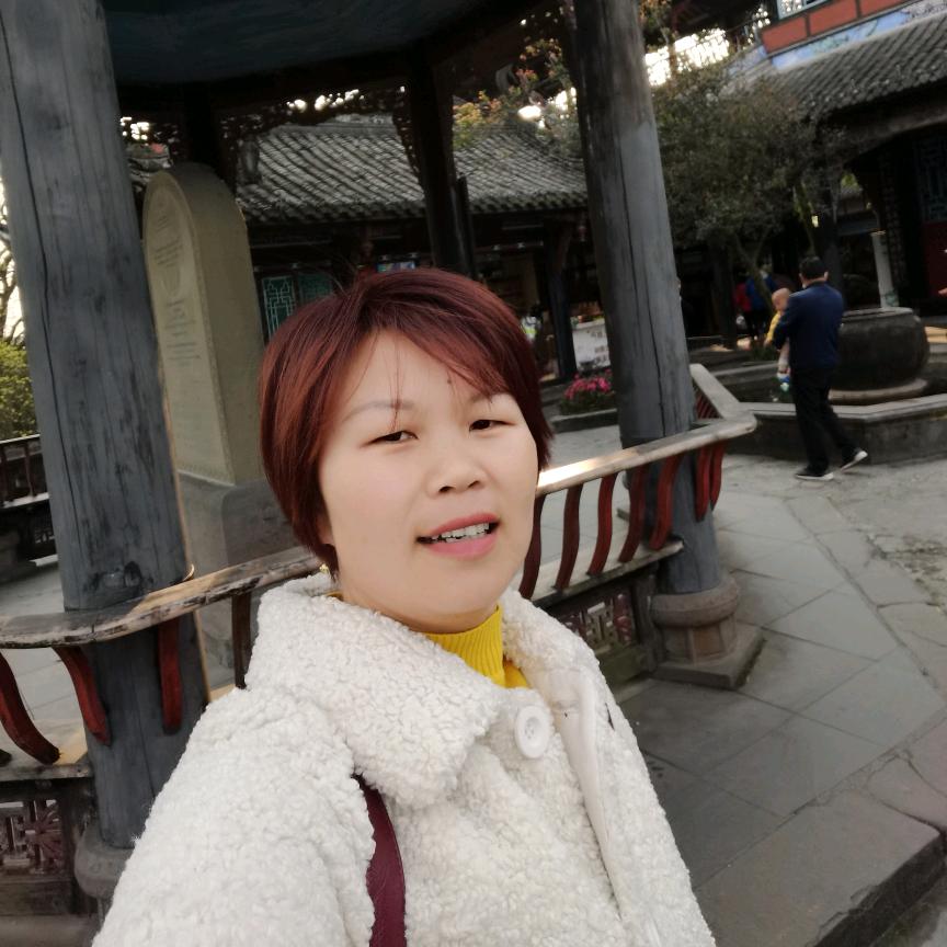 相亲相爱的一家人！！