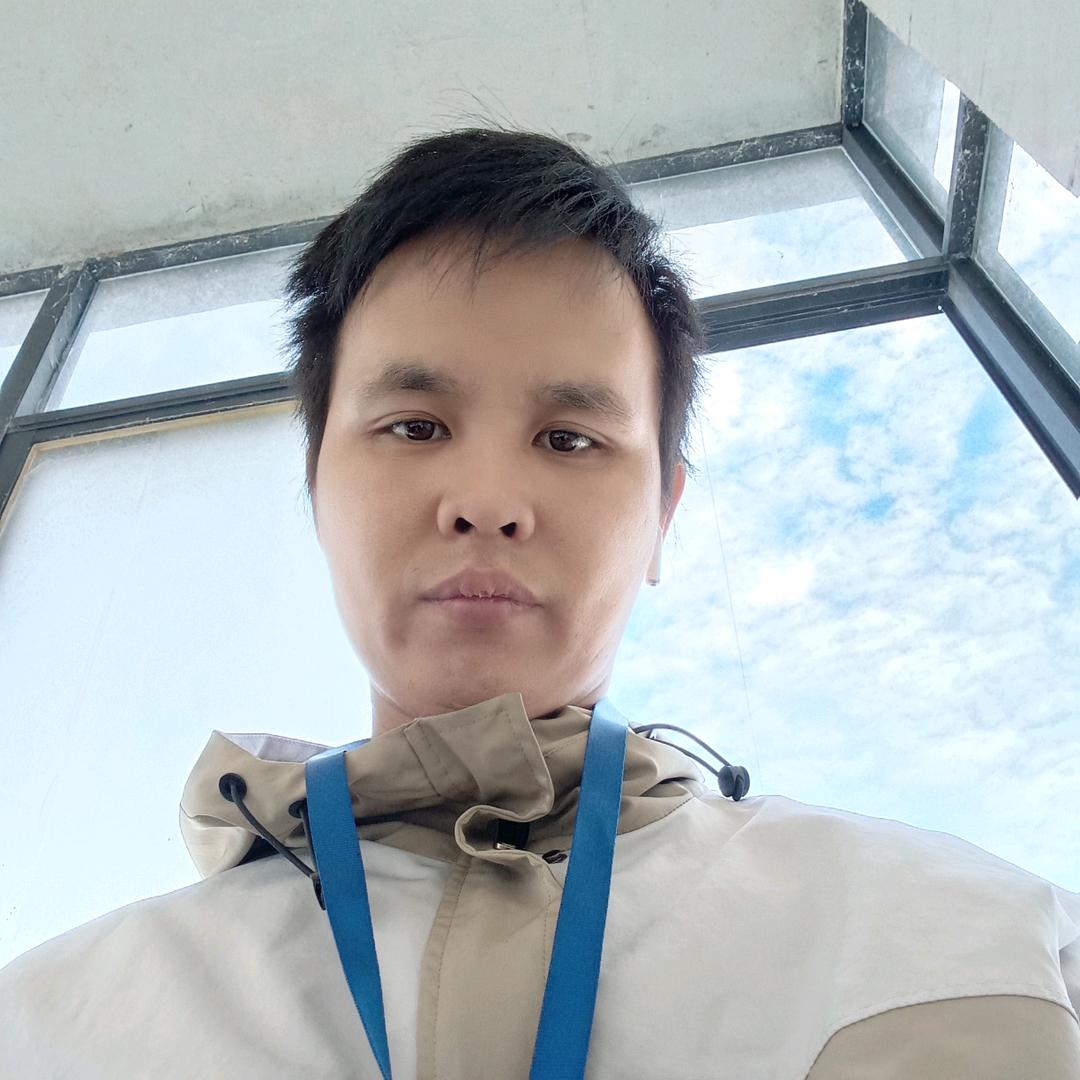 倔强✨男孩