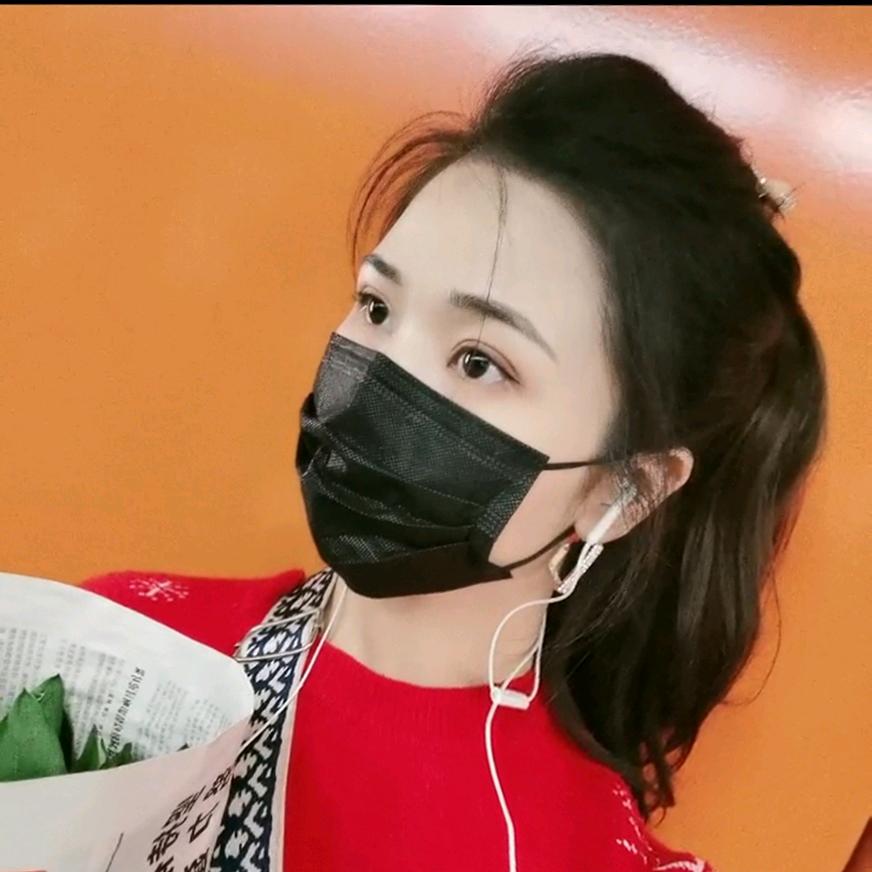 王小妞