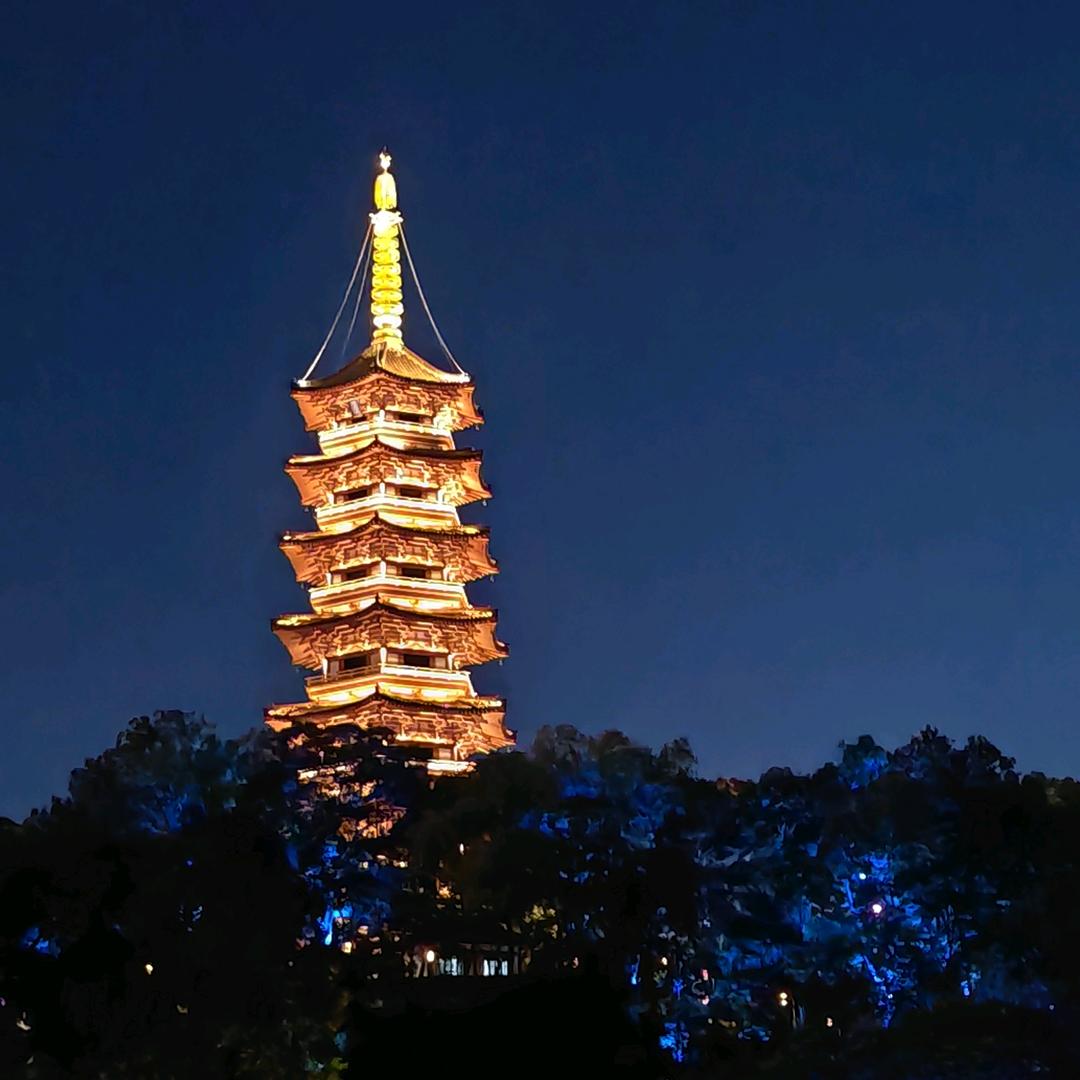 云霄逛草原