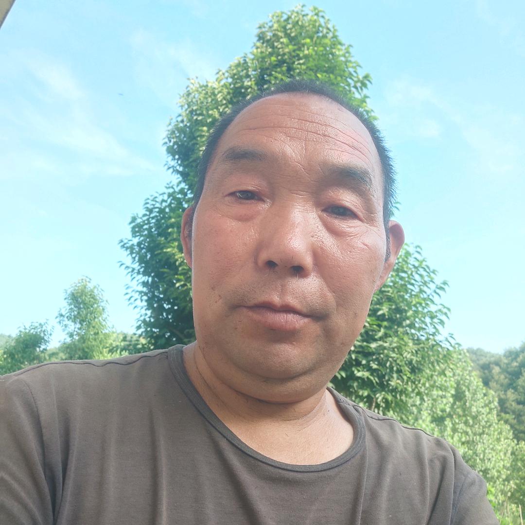 梁建国