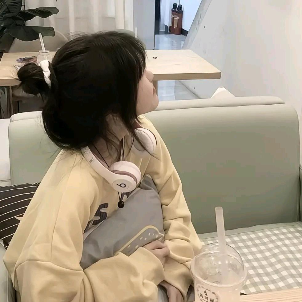 淋雨走_☁