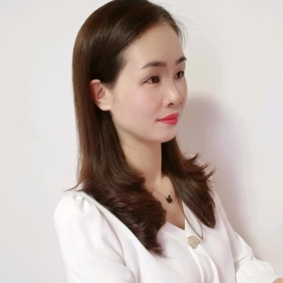 (★^晓英^★)