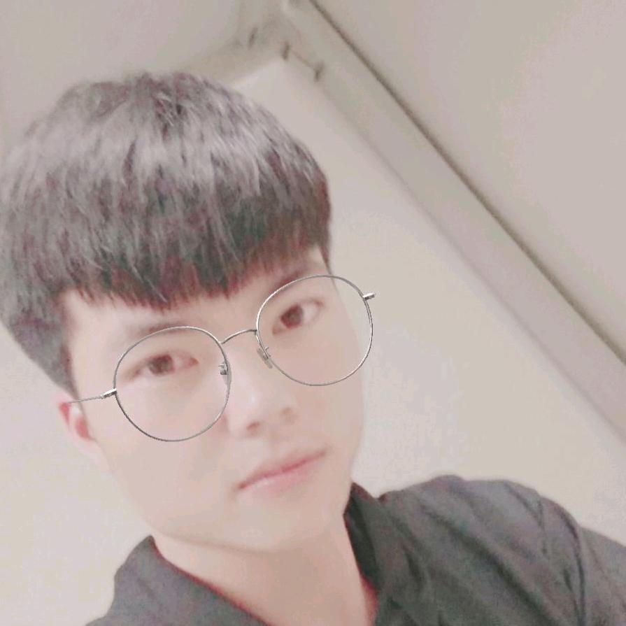 莫使金樽空对月