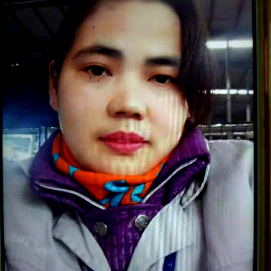 英子☆＜直播间晚上7.30＞