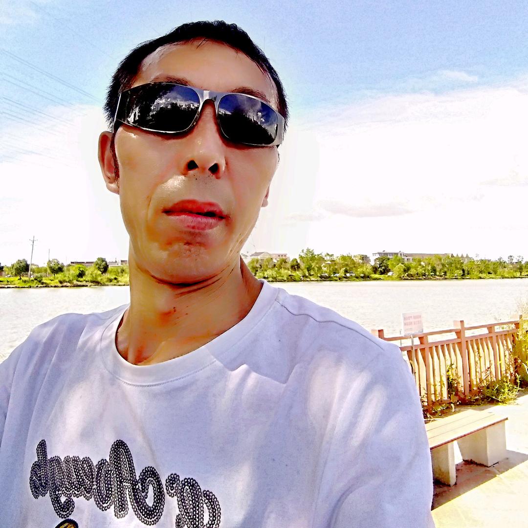 春  夏  秋  冬(承蒙厚爱)