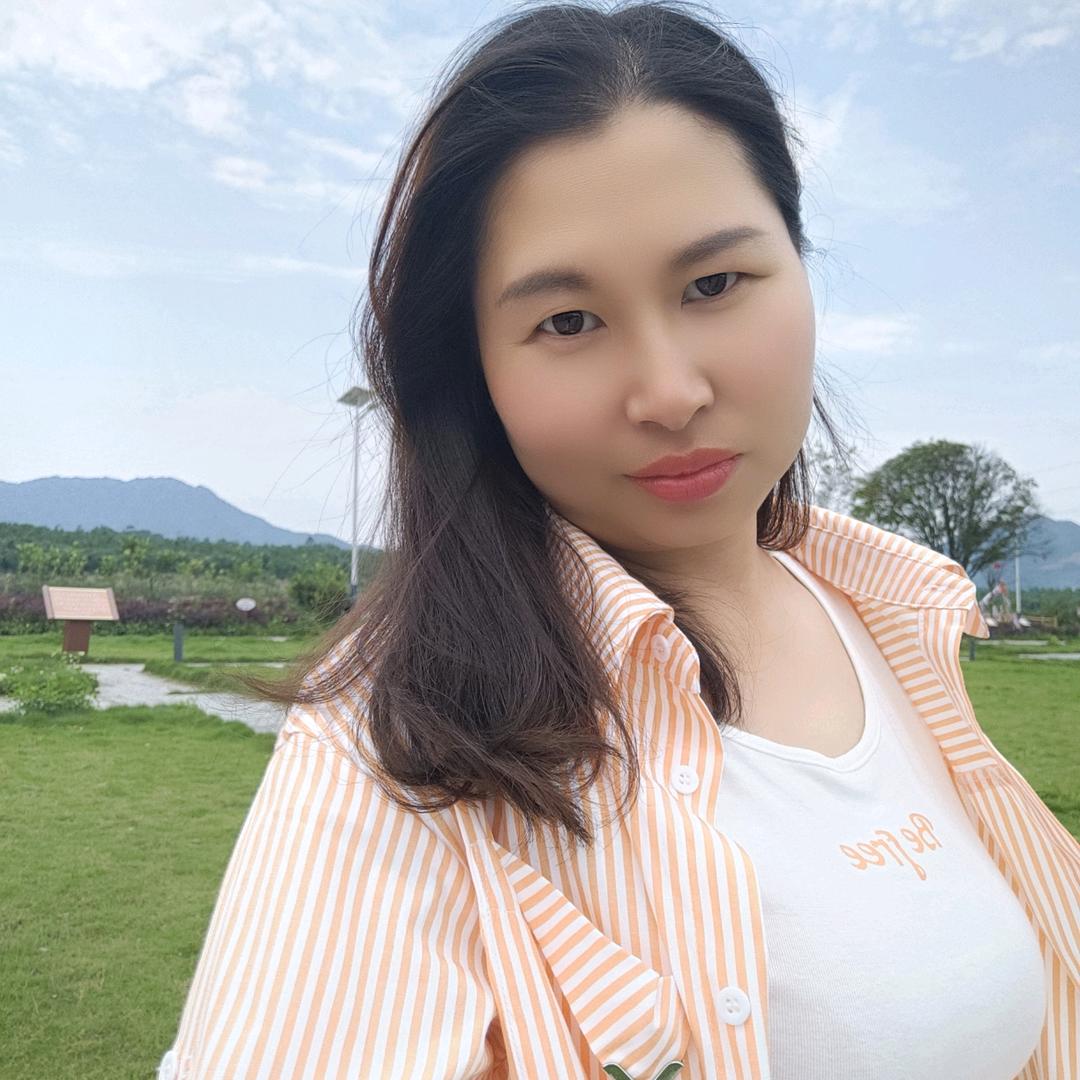 周家菇凉婷婷