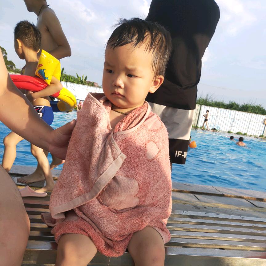 燕诗雅无痕内衣厂