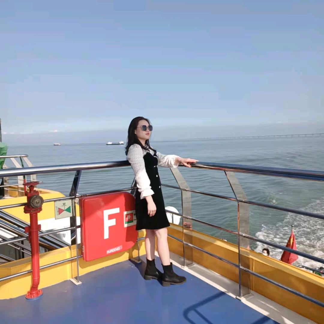 小芳