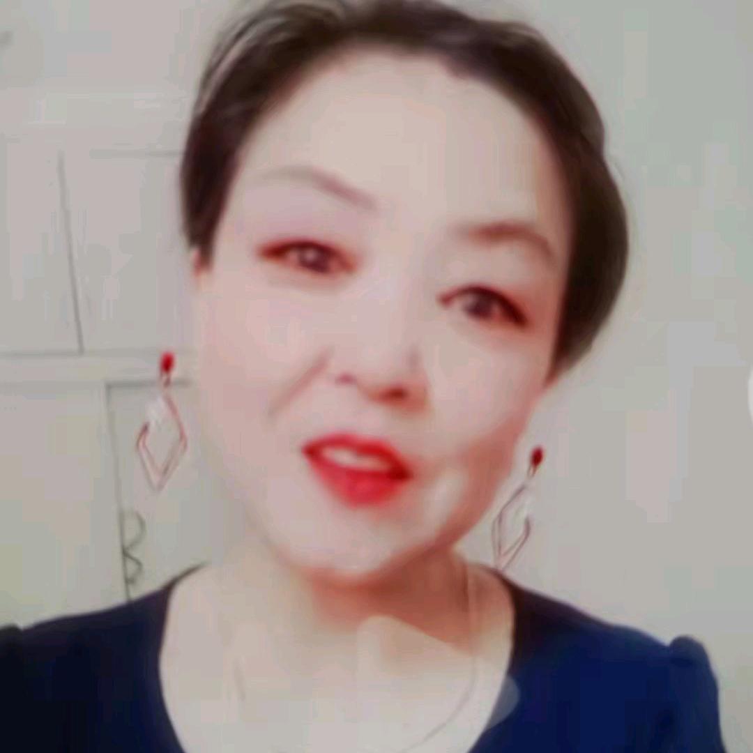 何姐爱跳舞