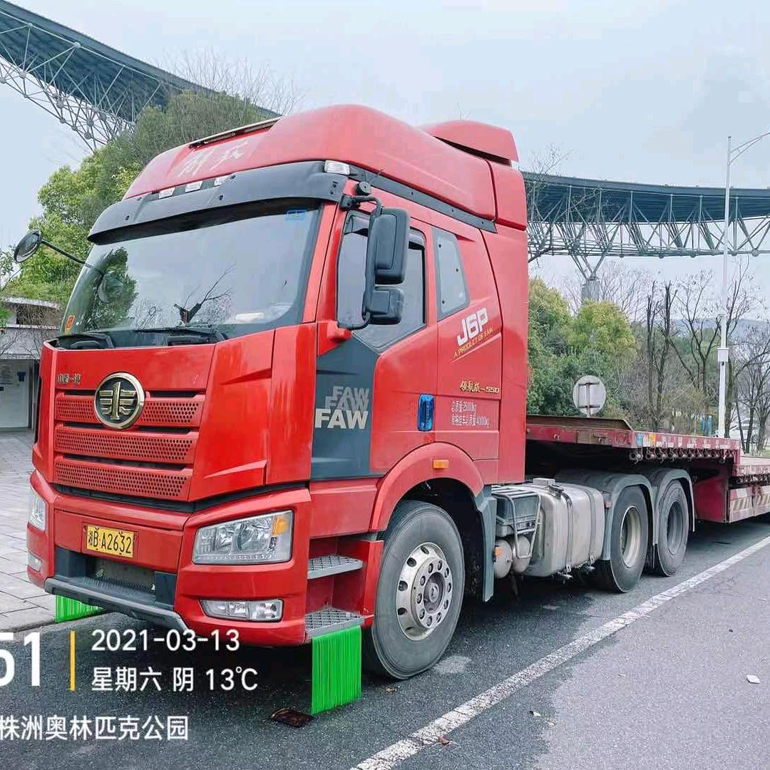 @文 哥