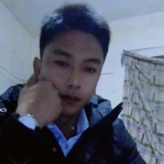李扎啊