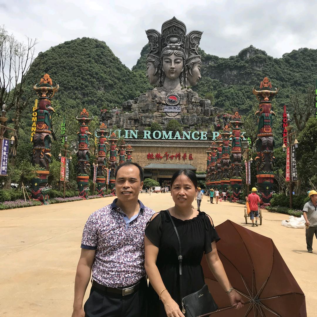 绿叶红花💑春红