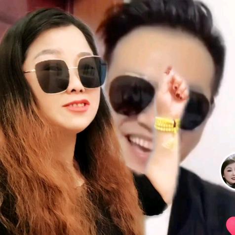 左Z:成君粉丝号