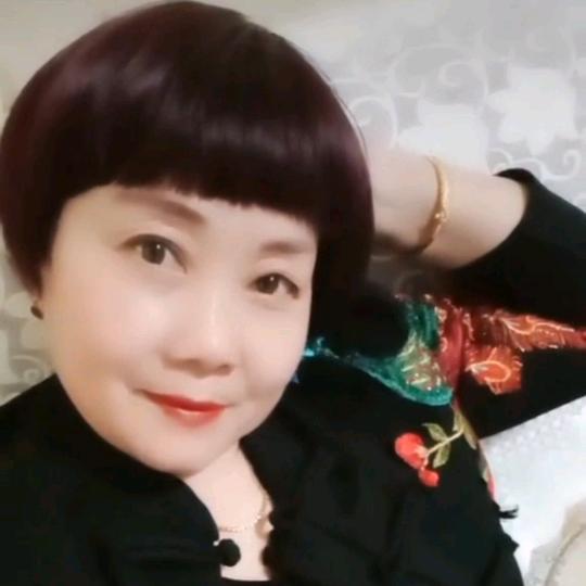 香淡淡