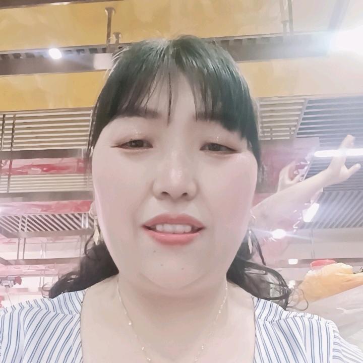 杨权芬LT
