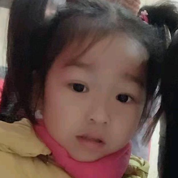 Li.(눈_눈)