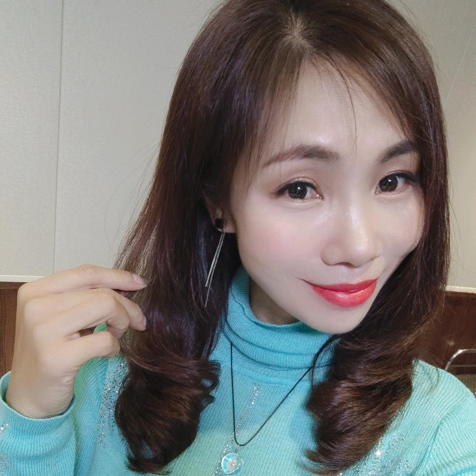爱奔跑的小姐姐💓