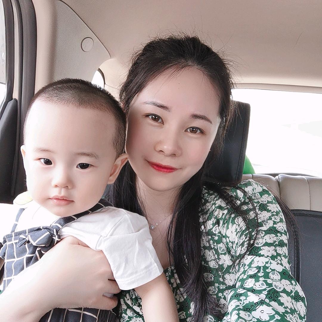 杨杨超会吃